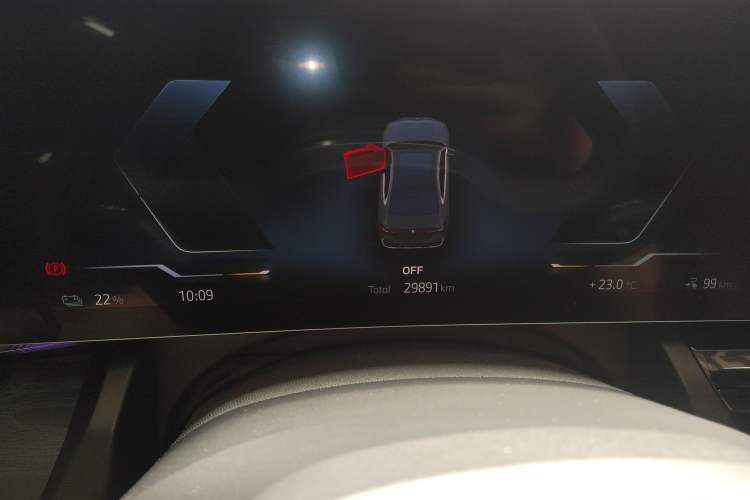 Used BMW i5 2024 eDrive 35L Prestige Luxury Package Instrument Cluster