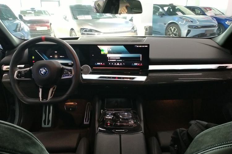 Used BMW i5 2024 xDrive M60 Interior 2