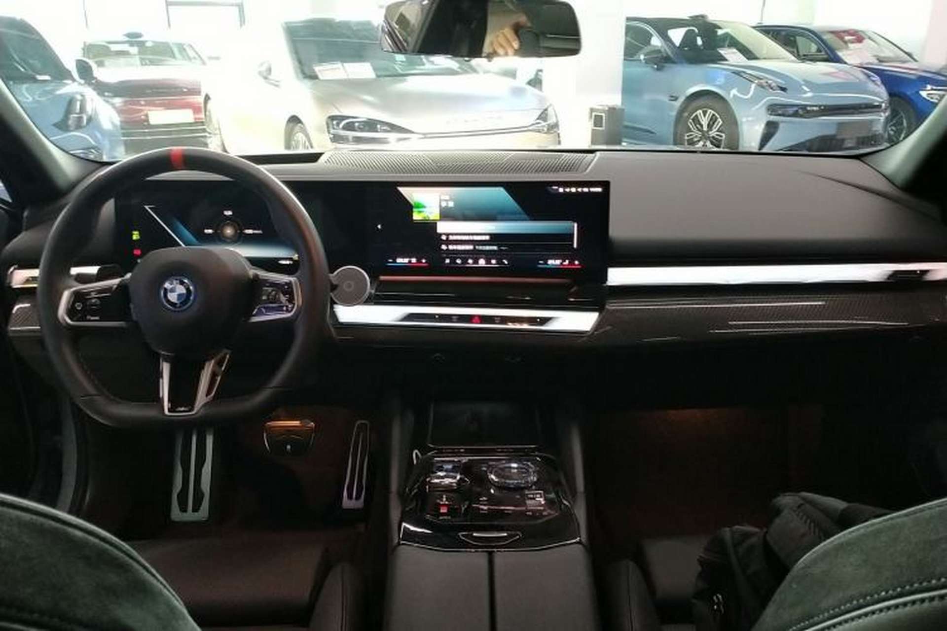Used BMW i5 2024 xDrive M60 Interior 2