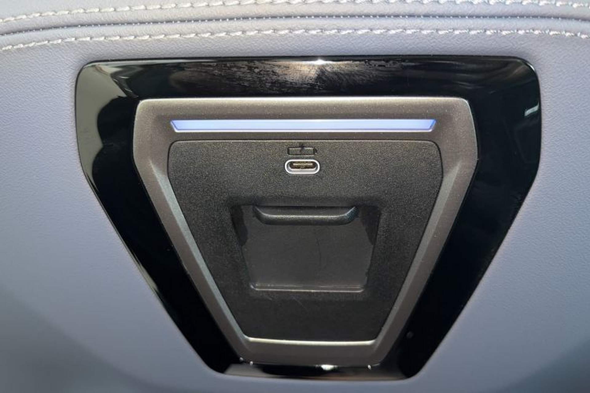 Used BMW i5 2024 eDrive 35L Luxury Model with M Sport Package Interior 3