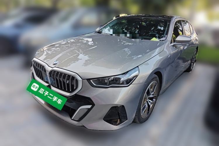 Used BMW i5 2024 eDrive 35L Luxury Model with M Sport Package Guazi used car, China used car export, Used car for sale, Used cars, Cheapest cars for sale