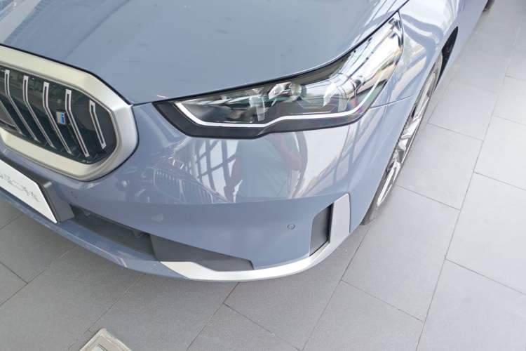 Used BMW i5 2024 eDrive 35L Prestige Luxury Package Left Front Headlight