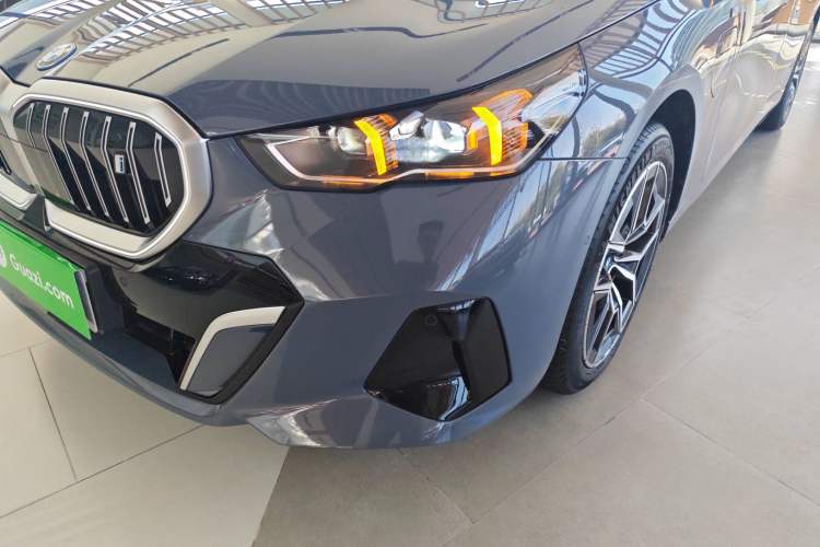 Used BMW i5 2024 eDrive 35L M Sport Package Left Front Headlight