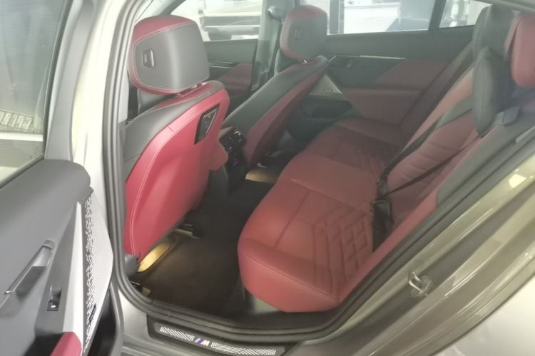 Used BMW i5 2024 eDrive 35L Luxury Model with M Sport Package Left Rear Seat