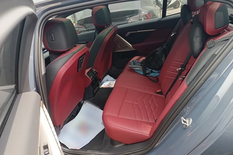 Used BMW i5 2024 eDrive 35L Luxury Model with M Sport Package Left Rear Seat