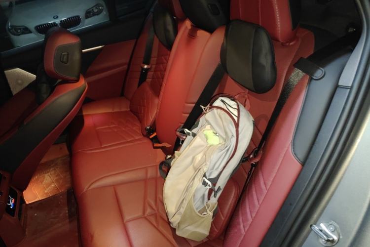 Used BMW i5 2024 eDrive 35L M Sport Package Left Rear Seat