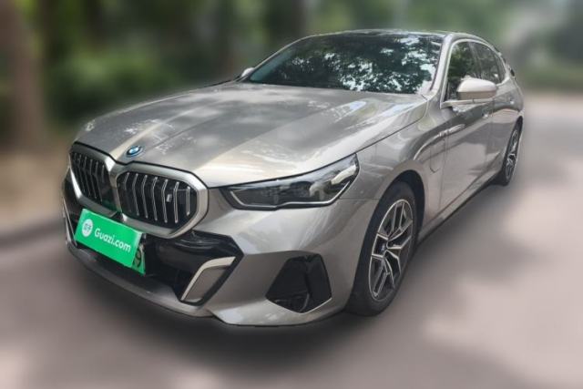 Used BMW i5 2024 eDrive 35L Luxury Model with M Sport Package