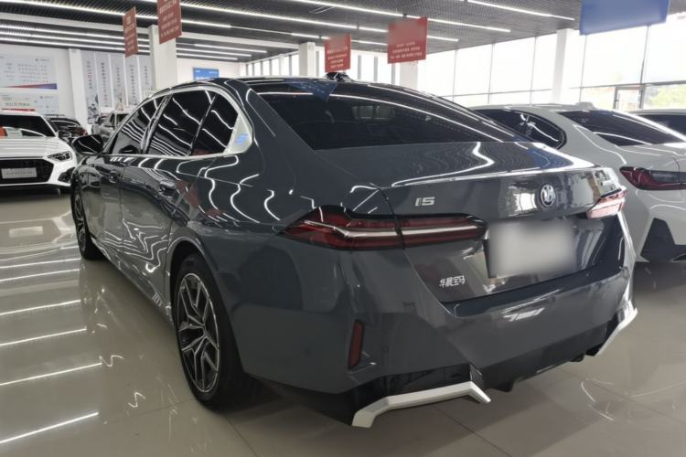 Used BMW i5 2024 eDrive 35L Luxury Model with M Sport Package Rear Left 45 Deg