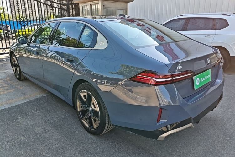 Used BMW i5 2024 eDrive 35L M Sport Package Rear Left 45 Deg