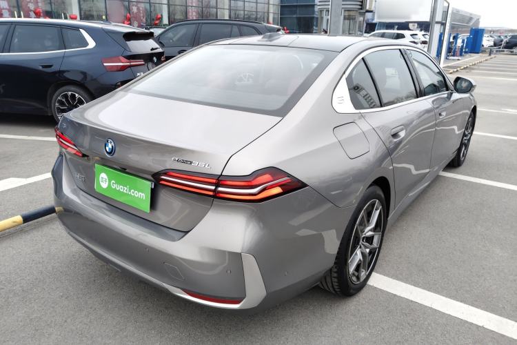 Used BMW i5 2024 eDrive 35L M Sport Package Rear Right 45 Deg