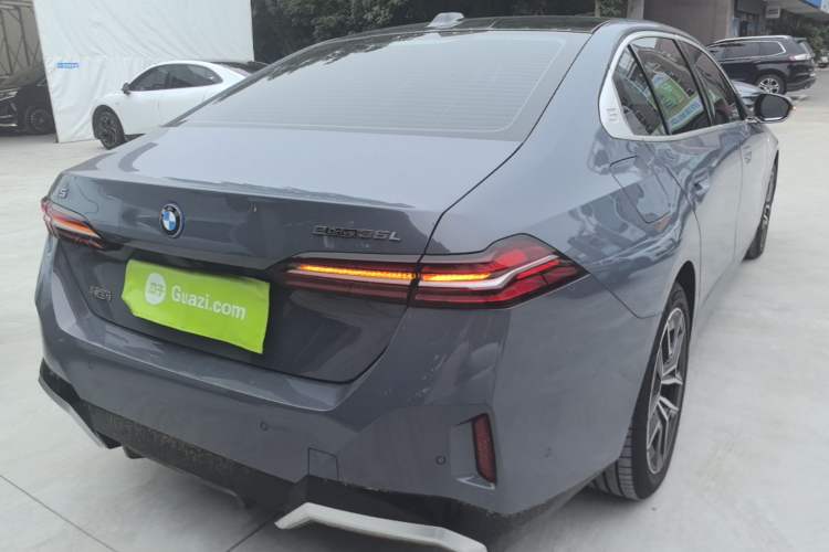 Used BMW i5 2024 eDrive 35L M Sport Package Rear Right 45 Deg