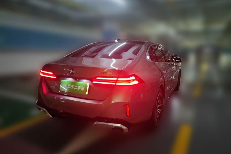 Used BMW i5 2024 eDrive 35L M Sport Package Rear Right 45 Deg