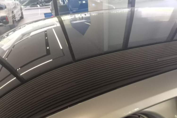 Used BMW i5 2024 eDrive 35L Luxury Model with M Sport Package Roof
