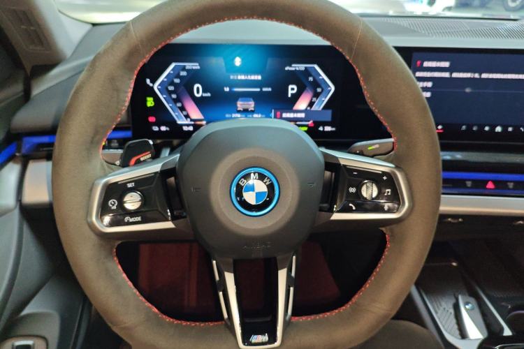 Used BMW i5 2024 eDrive 35L M Sport Package Steering Wheel