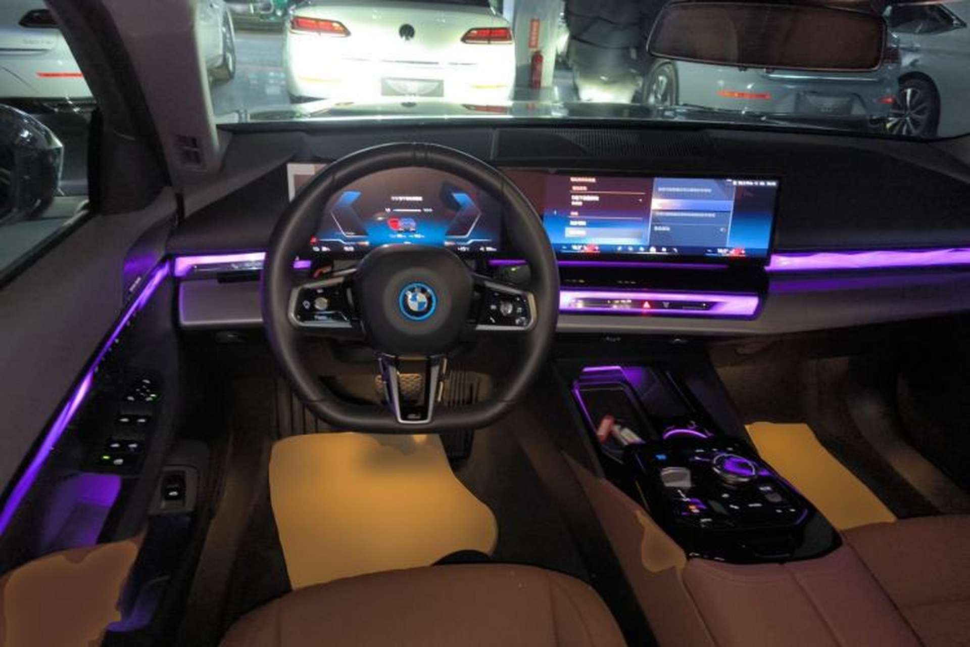 Used BMW i5 2024 eDrive 35L Luxury Model with M Sport Package Steering Wheel