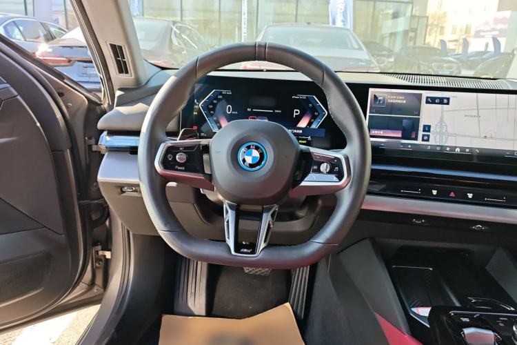 Used BMW i5 2024 eDrive 35L M Sport Package Steering Wheel