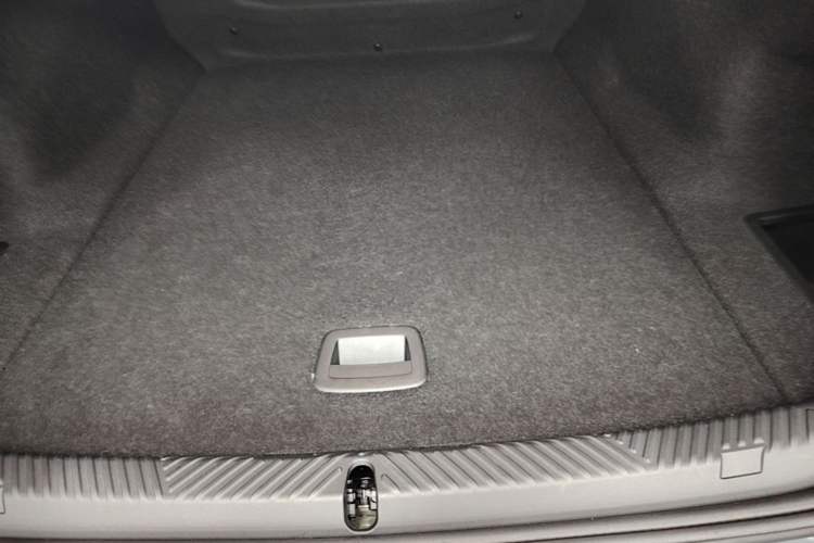 Used BMW i5 2024 eDrive 35L Luxury Model with M Sport Package Trunk