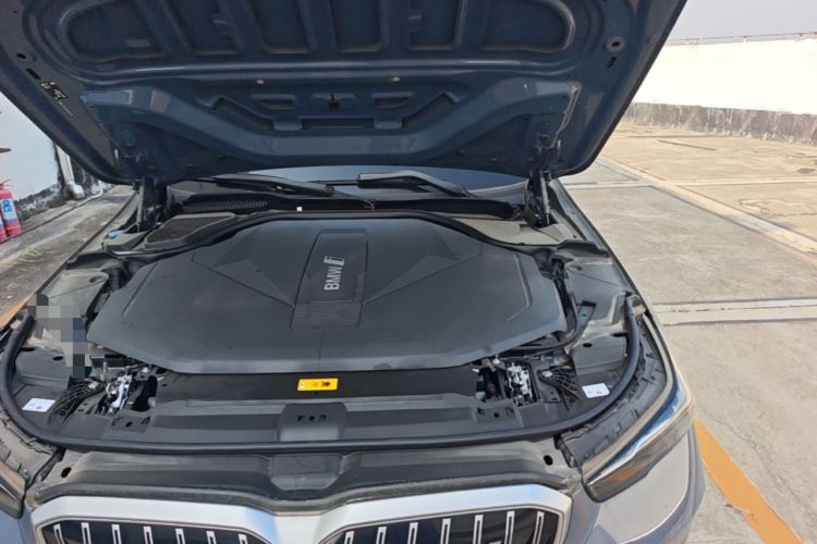 Used BMW i5 2024 eDrive 35L Prestige Luxury Package Engine Bay Left
