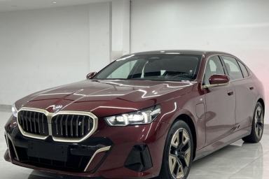 Used BMW i5 2024 eDrive 35L Luxury Model with M Sport Package