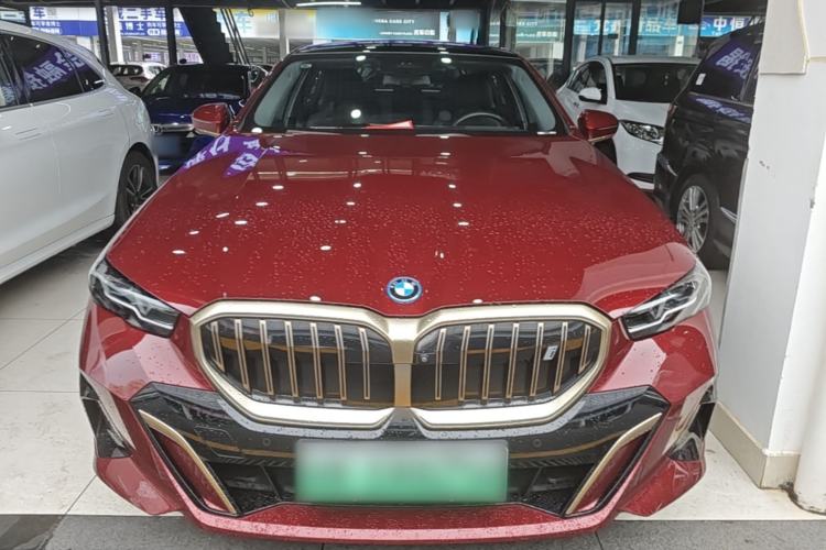 Used BMW i5 2024 eDrive 35L Luxury Model with M Sport Package Front