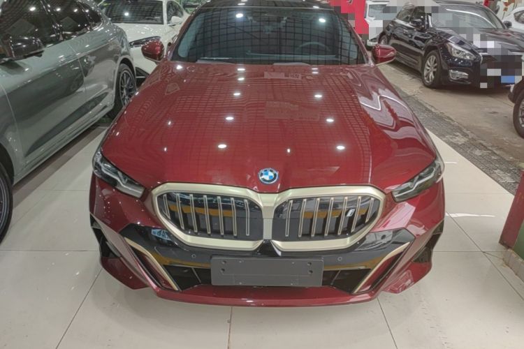 Used BMW i5 2024 eDrive 35L Luxury Model with M Sport Package Front