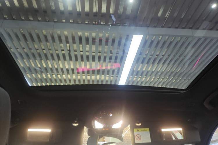 Used BMW i5 2024 xDrive M60 Headliner