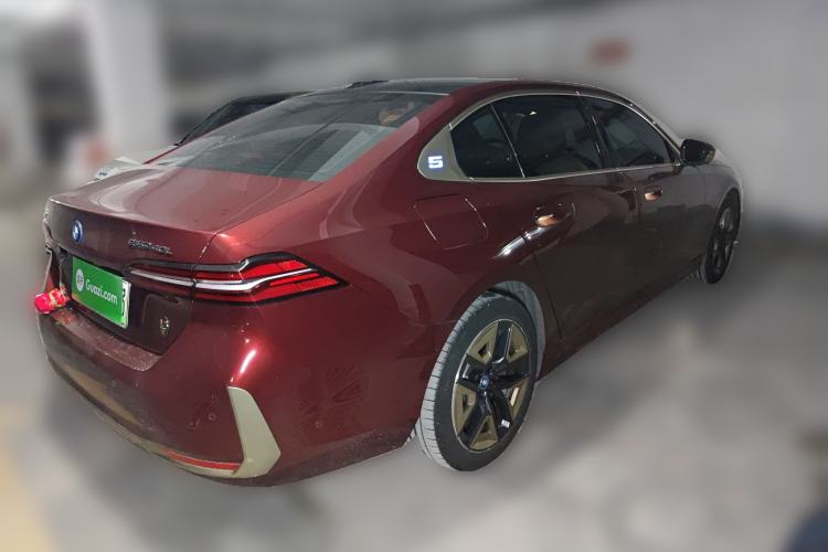 Used BMW i5 2024 eDrive 35L Prestige Luxury Package Rear Right 45 Deg