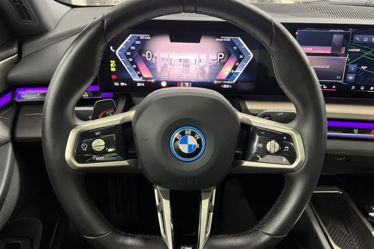 Used BMW i5 2024 eDrive 35L Luxury Model with M Sport Package Steering Wheel