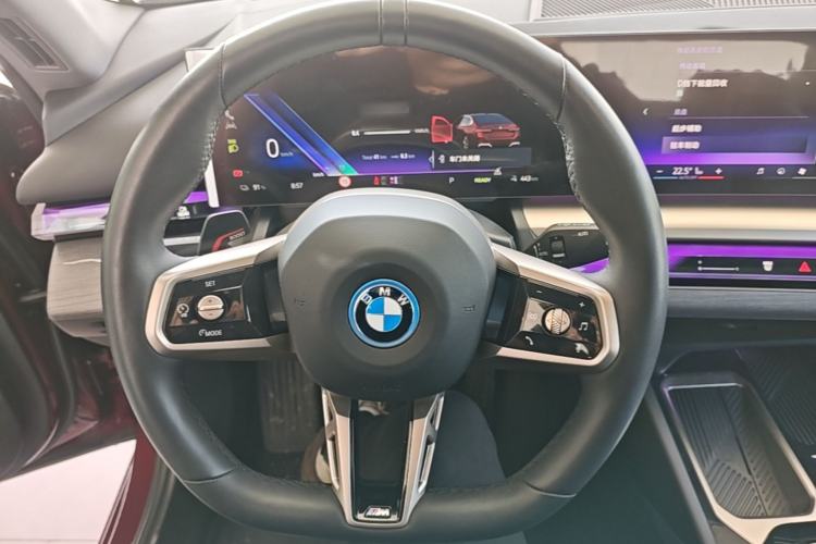 Used BMW i5 2024 eDrive 35L M Sport Package Steering Wheel