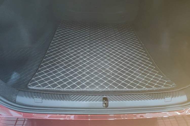 Used BMW i5 2024 eDrive 35L Luxury Model with M Sport Package Trunk