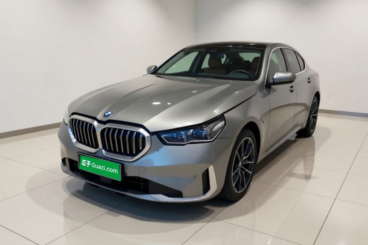 BMW i5 2024 eDrive 35L Prestige Luxury Package