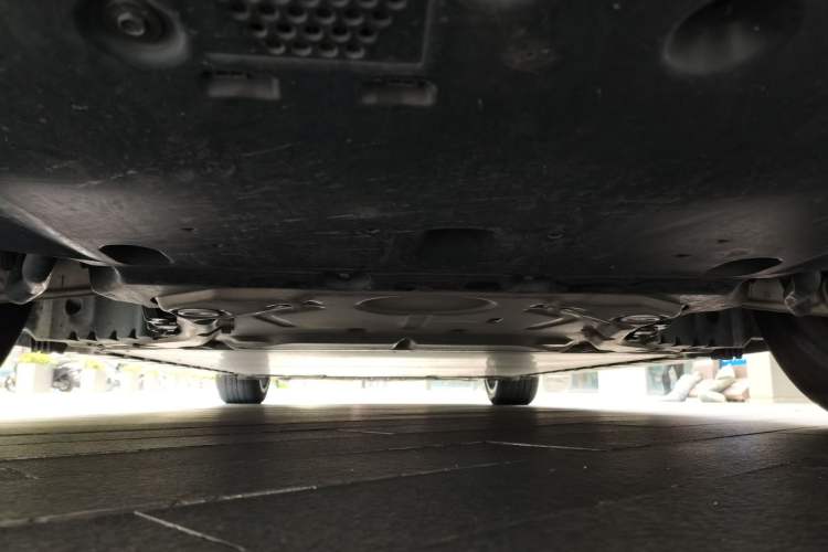 Used BMW i5 2024 eDrive 35L M Sport Package Chassis Front