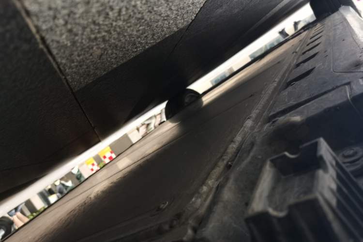 Used BMW i5 2024 eDrive 35L M Sport Package Chassis Front Right