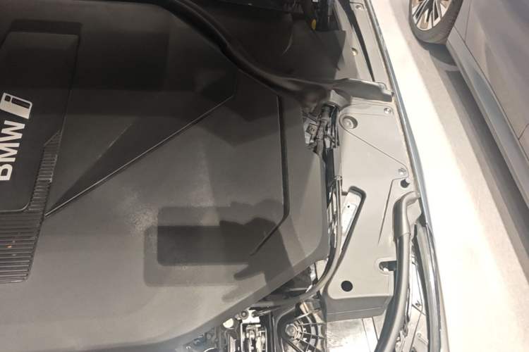 Used BMW i5 2024 eDrive 35L Luxury Model with M Sport Package Engine Bay Left