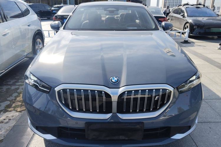 Used BMW i5 2024 eDrive 35L Prestige Luxury Package Exterior 1