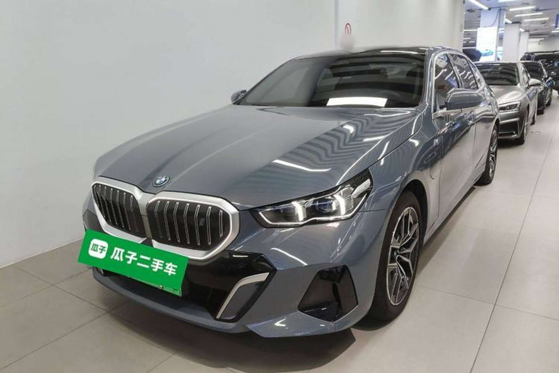 Used BMW i5 2024 eDrive 35L M Sport Package Front Left 45 Deg