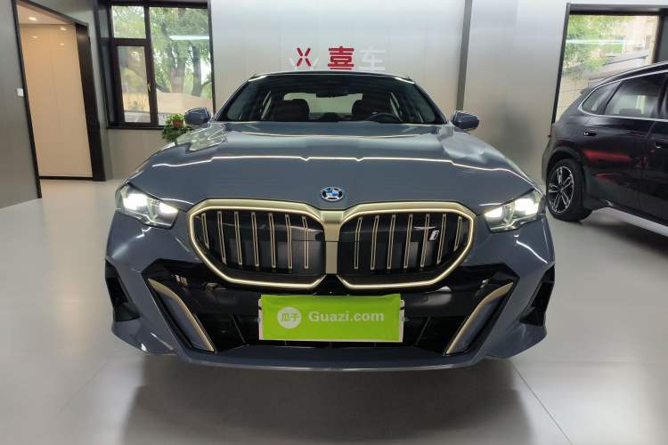Used BMW i5 2024 eDrive 35L M Sport Package Front