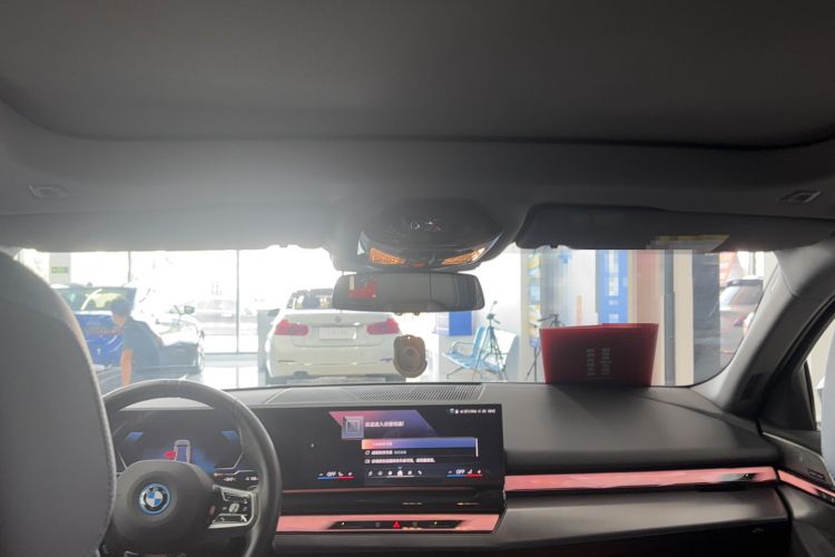 Used BMW i5 2024 eDrive 35L M Sport Package Headliner