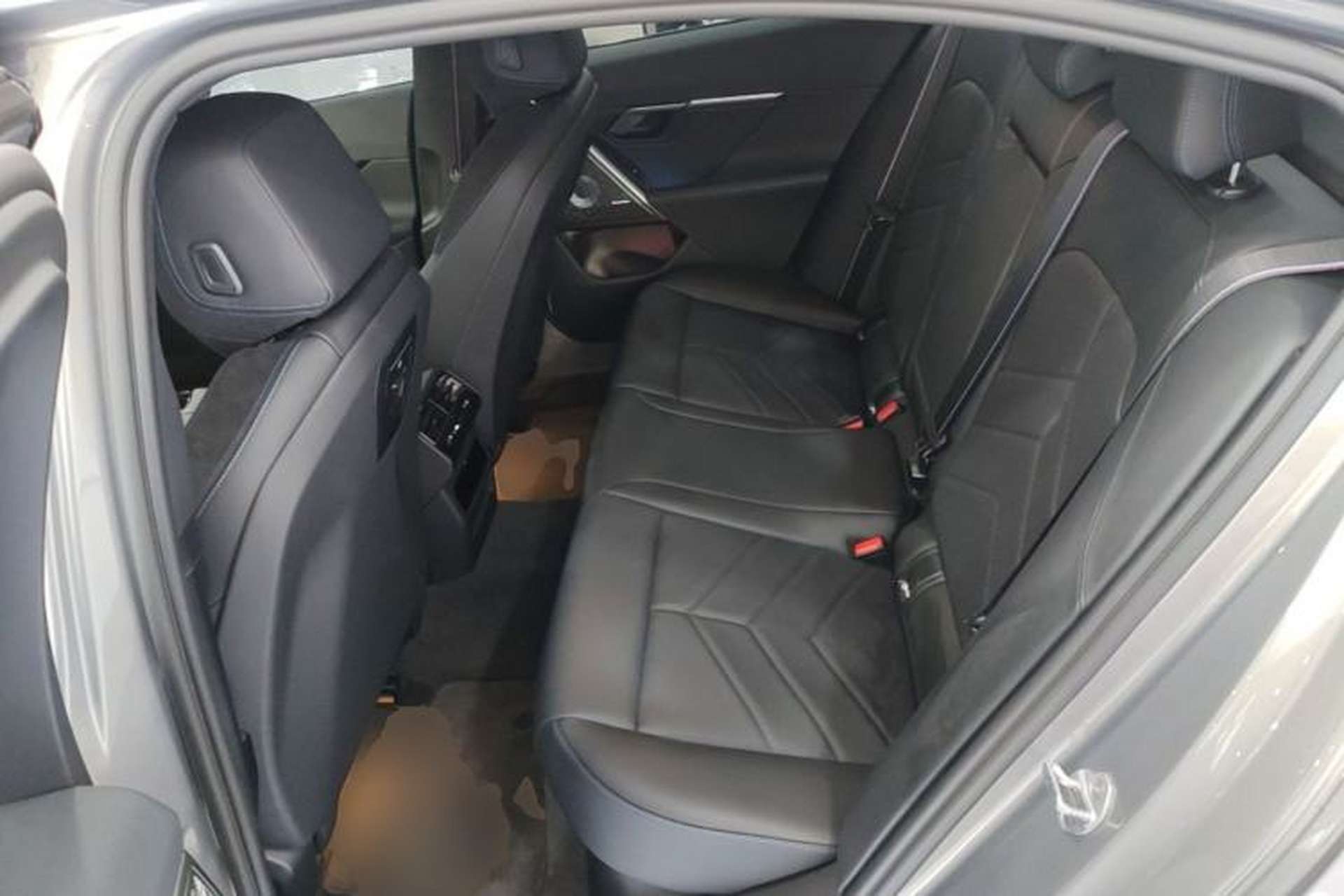 Used BMW i5 2024 xDrive M60 Left Rear Seat
