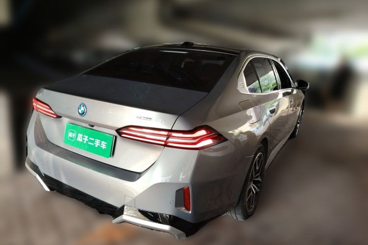 Used BMW i5 2024 eDrive 35L Prestige Luxury Package Rear Right 45 Deg