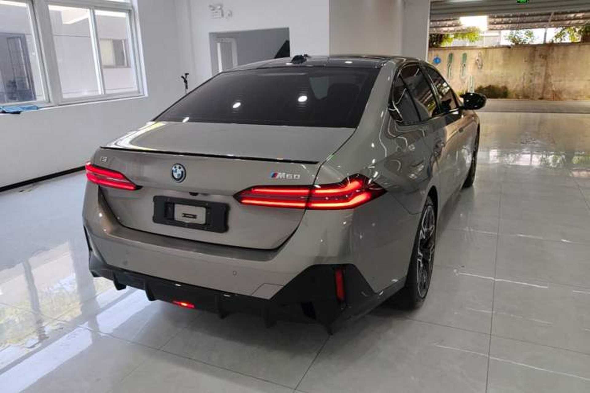 Used BMW i5 2024 xDrive M60 Rear Right 45 Deg
