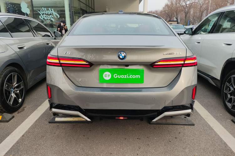 Used BMW i5 2024 eDrive 35L M Sport Package Rear