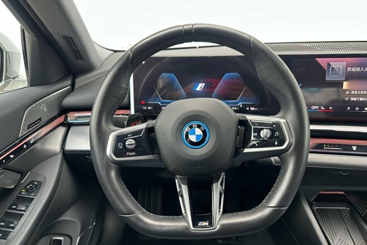 Used BMW i5 2024 eDrive 35L M Sport Package Steering Wheel