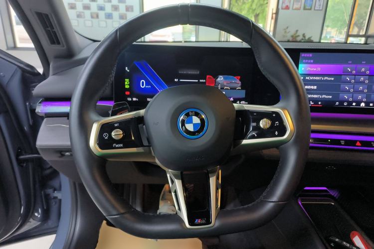 Used BMW i5 2024 eDrive 35L M Sport Package Steering Wheel