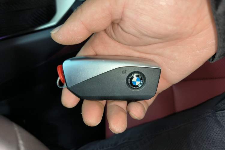 Used BMW i5 2024 eDrive 35L M Sport Package Vehicle Key
