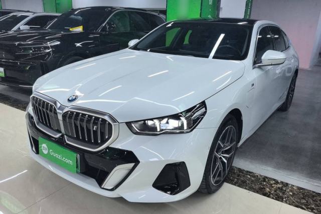 Used BMW i5 2024 eDrive 35L Luxury Model with M Sport Package