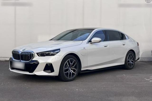 Used BMW i5 2024 eDrive 35L Luxury Model with M Sport Package