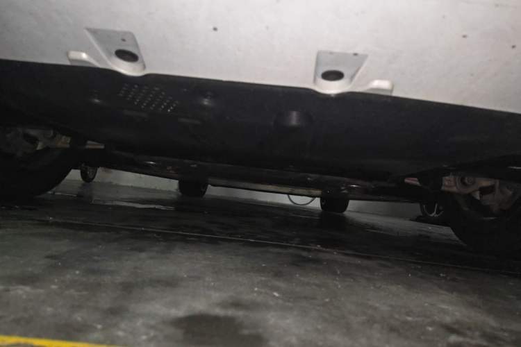 Used BMW i5 2024 eDrive 35L Luxury Package Chassis Front