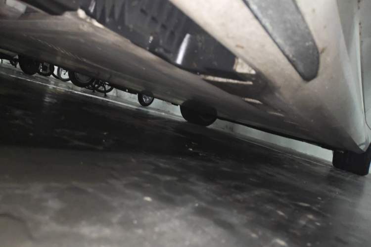 Used BMW i5 2024 eDrive 35L Luxury Package Chassis Front Left
