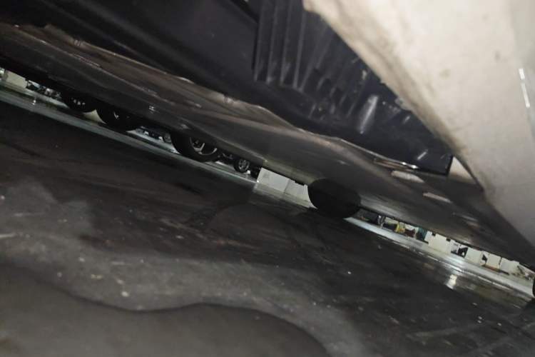Used BMW i5 2024 eDrive 35L Luxury Package Chassis Rear Right